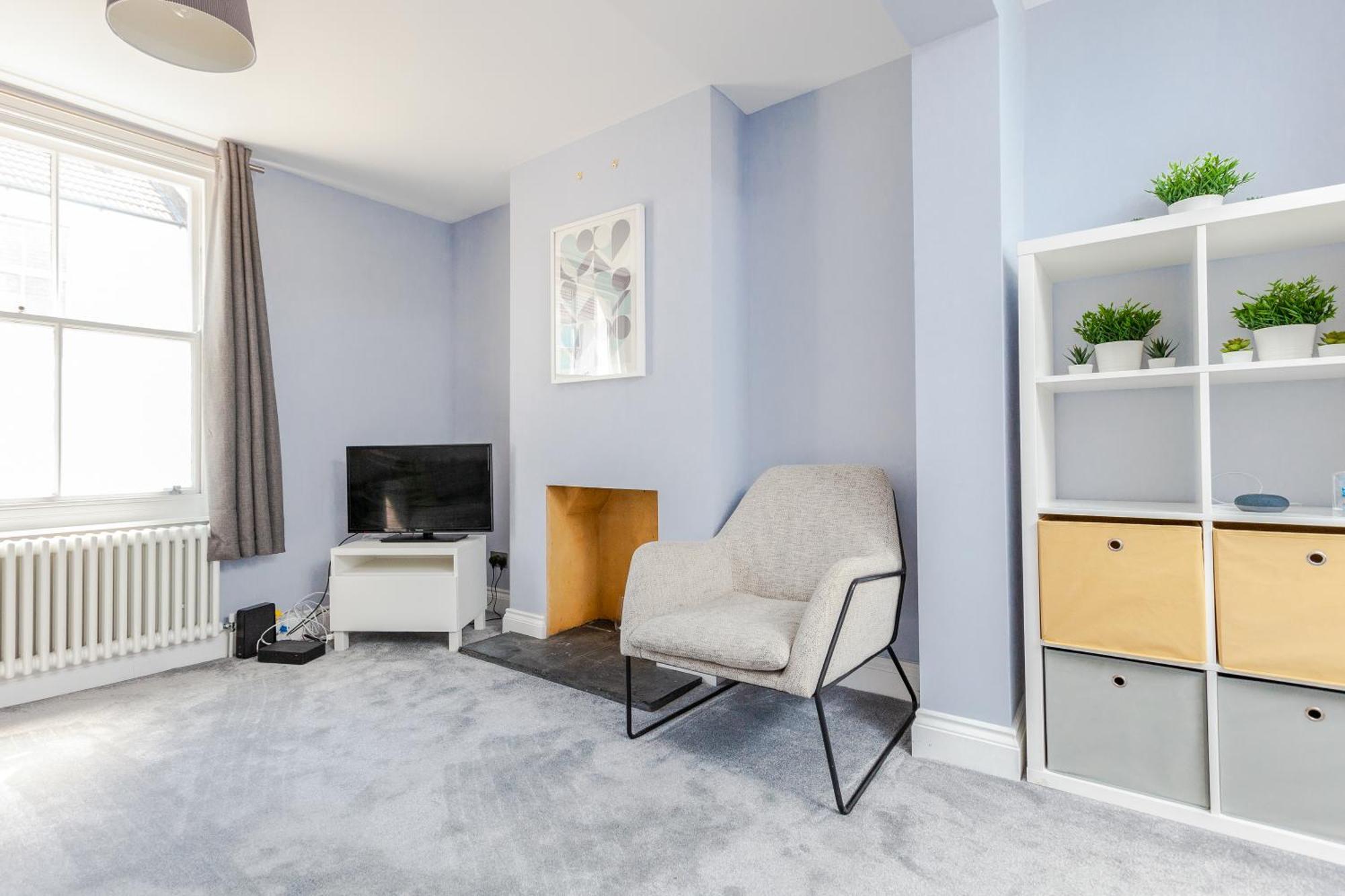 Modern And Stylish 2 Bedroom House In Brighton Екстериор снимка