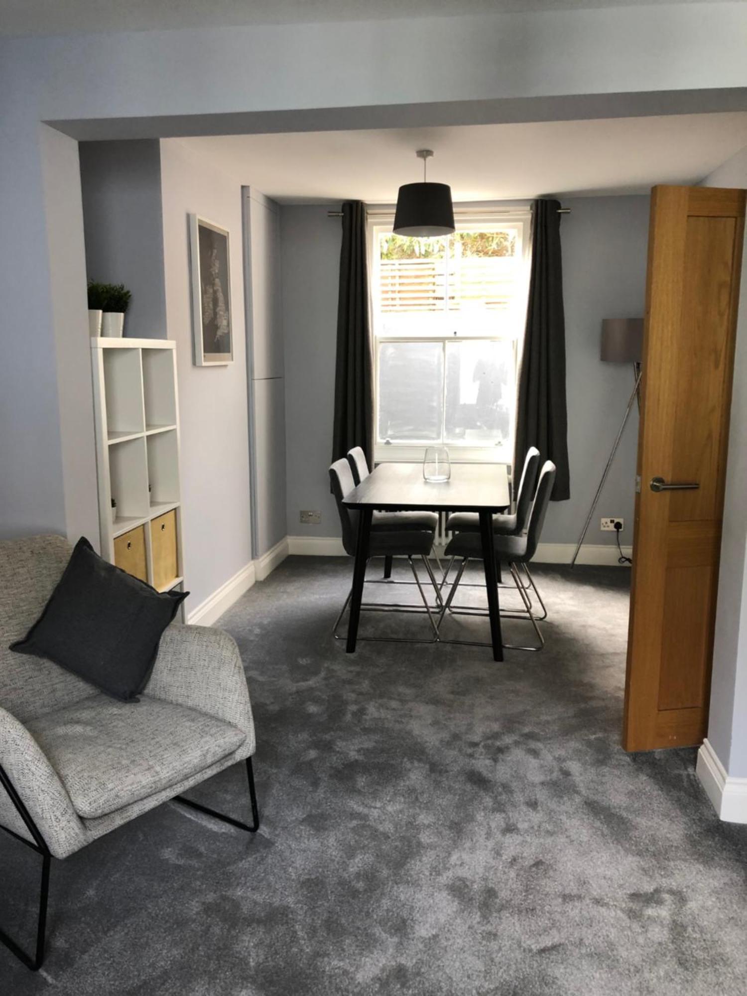 Modern And Stylish 2 Bedroom House In Brighton Екстериор снимка